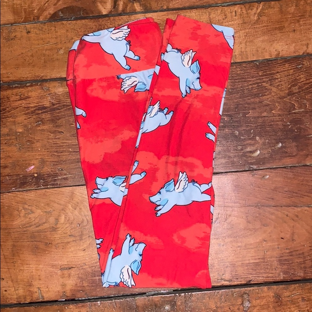 Lularoe flying pig leggings